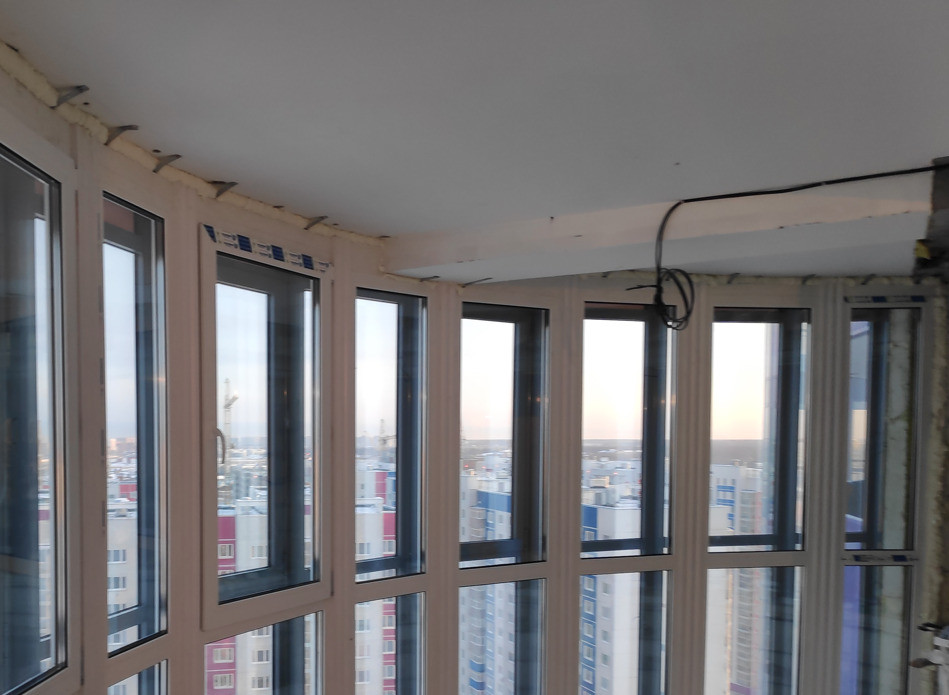Панорамное остекление балкона